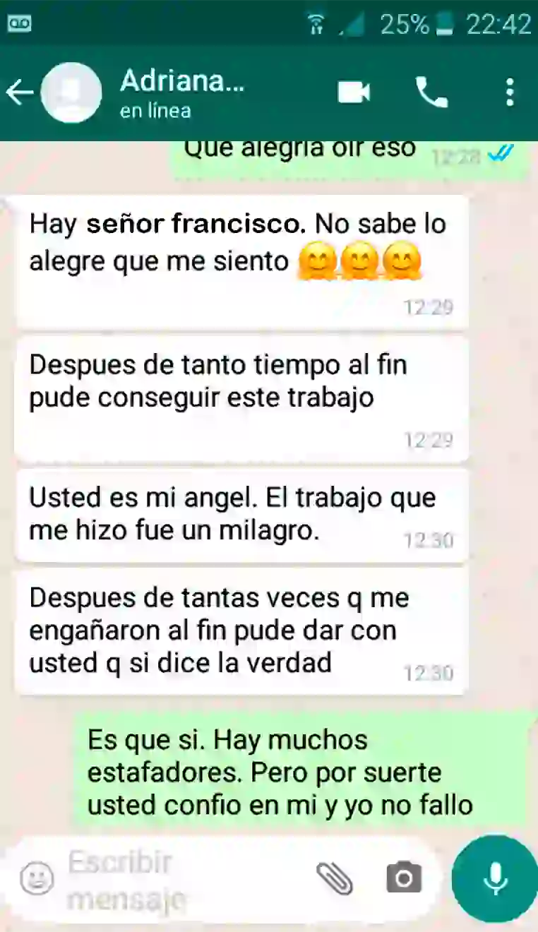 foto de testimonios por Whatsapp